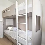 Crystal Residences - Luxurious Seaside Apartment *