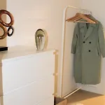 Crystal Residences - Luxurious Seaside Apartment *