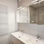 Apartment Crystal Residences - Luxurious Seaside *