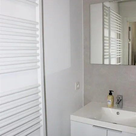 Crystal Residences - Luxurious Seaside Apartment Ostende