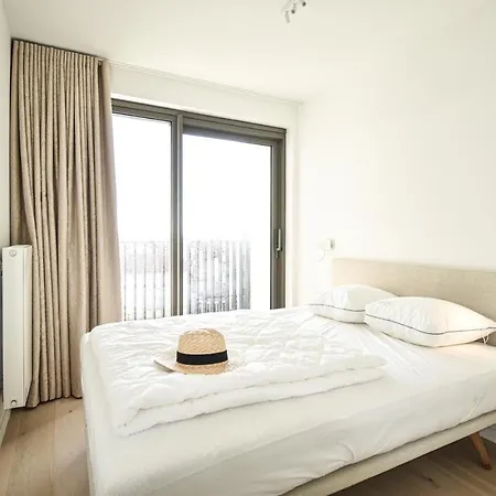 Crystal Residences - Luxurious Seaside Διαμέρισμα