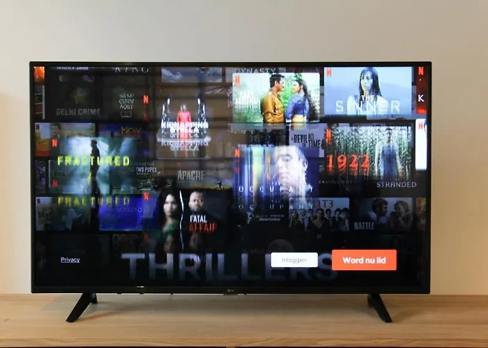 Crystal Residences - Luxurious Seaside Daire