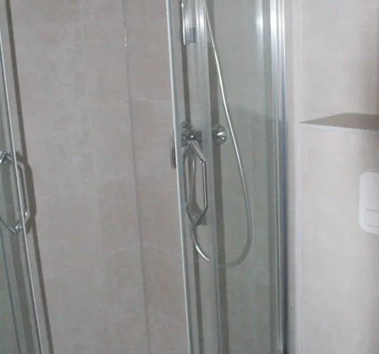 Crystal Residences - Luxurious Seaside Daire *