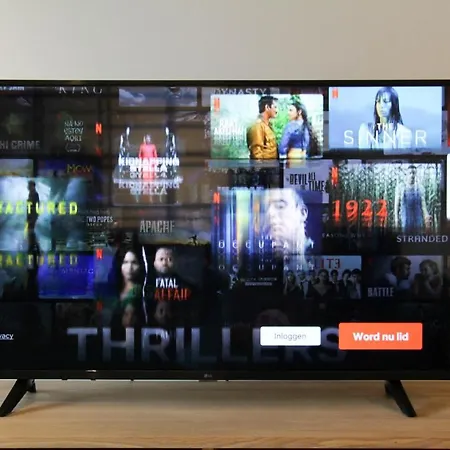 Crystal Residences - Luxurious Seaside Apartamento