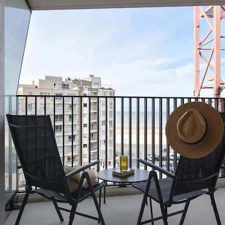 Apartamento Crystal Residences - Luxurious Seaside