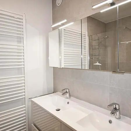 Apartamento Crystal Residences - Luxurious Seaside *